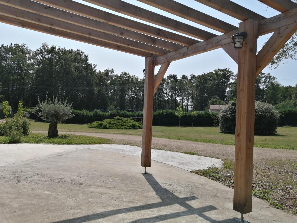 Le Gite Du Parc La Coquille Exterior foto